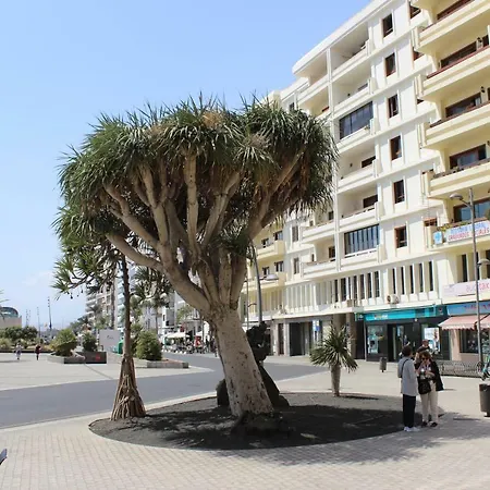 Apartamento Edificio El Islote De Fermina *